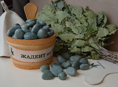 Камень Жадеит шлифованный мини (10кг)-2